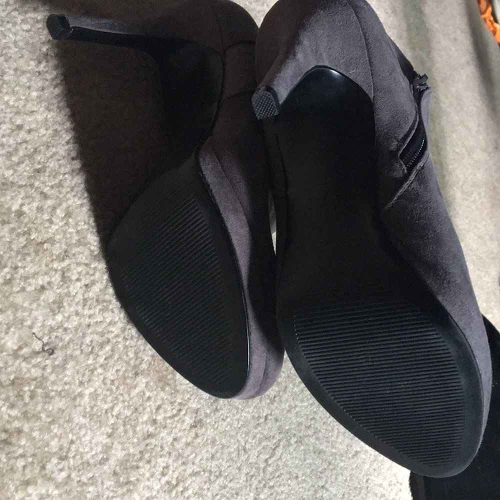 Apt 9 Grey Booties (Size 9) - image 4